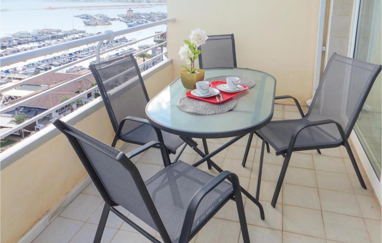 2 Bedroom Stunning Apartment In Torrevieja Esterno foto